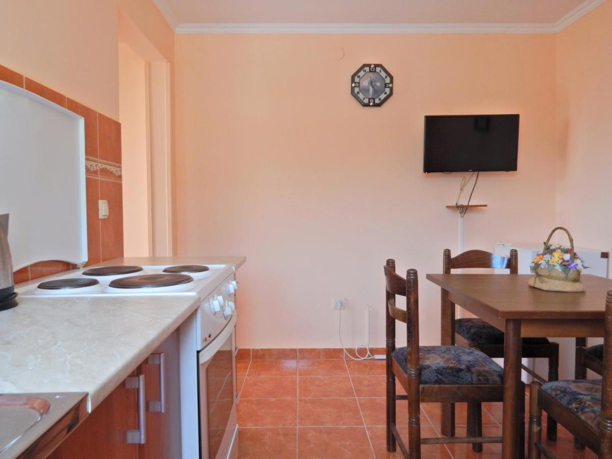 Apartmani Sindik Tivat Buitenkant foto
