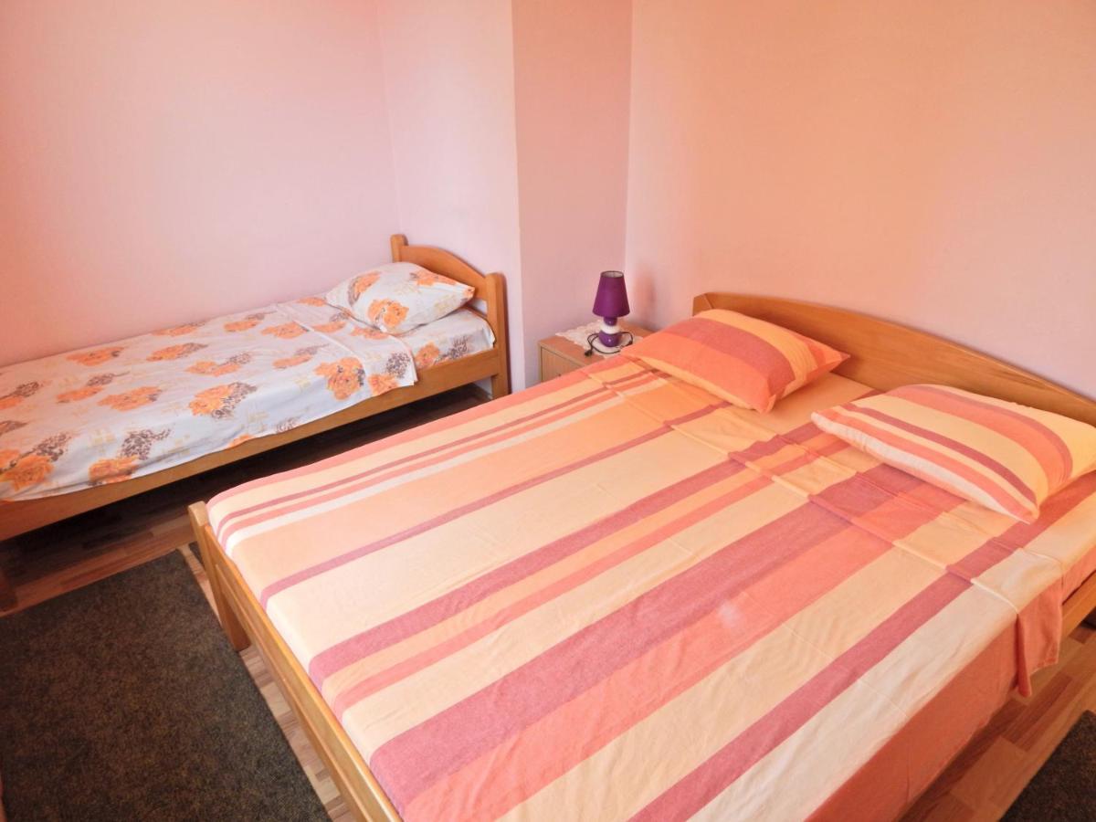 Apartmani Sindik Tivat Buitenkant foto