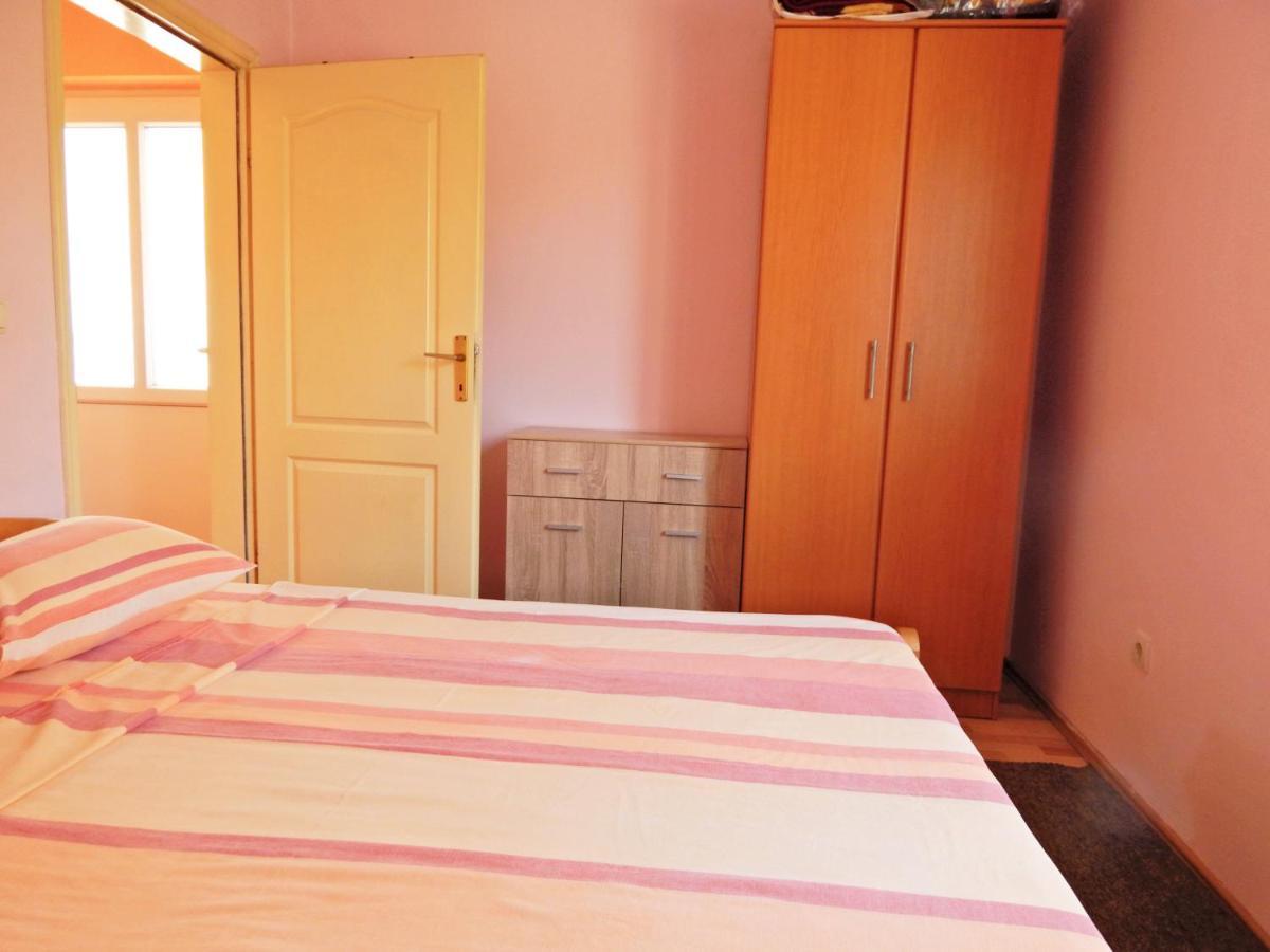 Apartmani Sindik Tivat Buitenkant foto